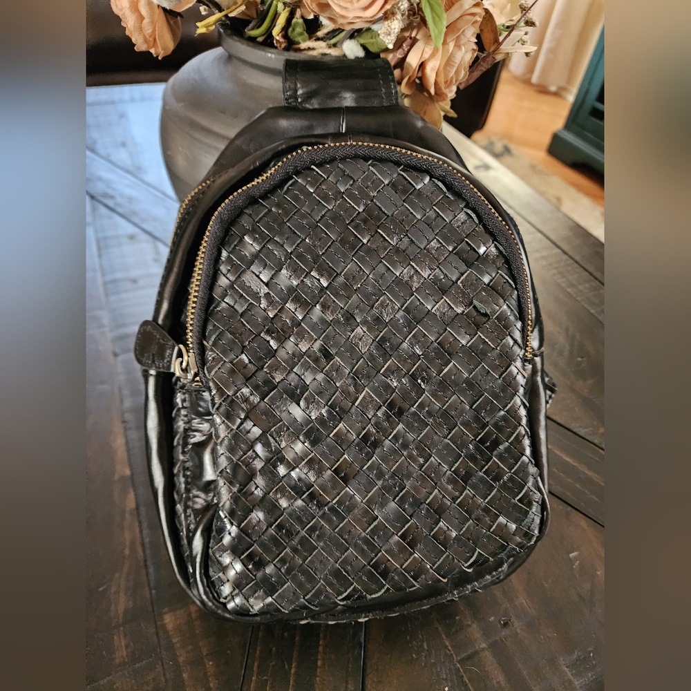 NEW! Small leather backpack